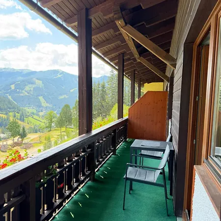 Apartment Larchenhof *