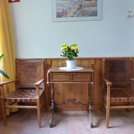 Apartment Larchenhof *